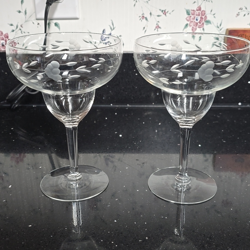 HP. Princess House Heritage Etched Floral Crystal Margarita Glasses - Set of 2